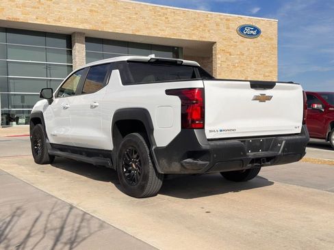 Used 2024 Chevrolet Silverado EV W/T image 20