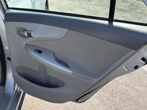 Used 2010 Toyota Corolla LE image 25