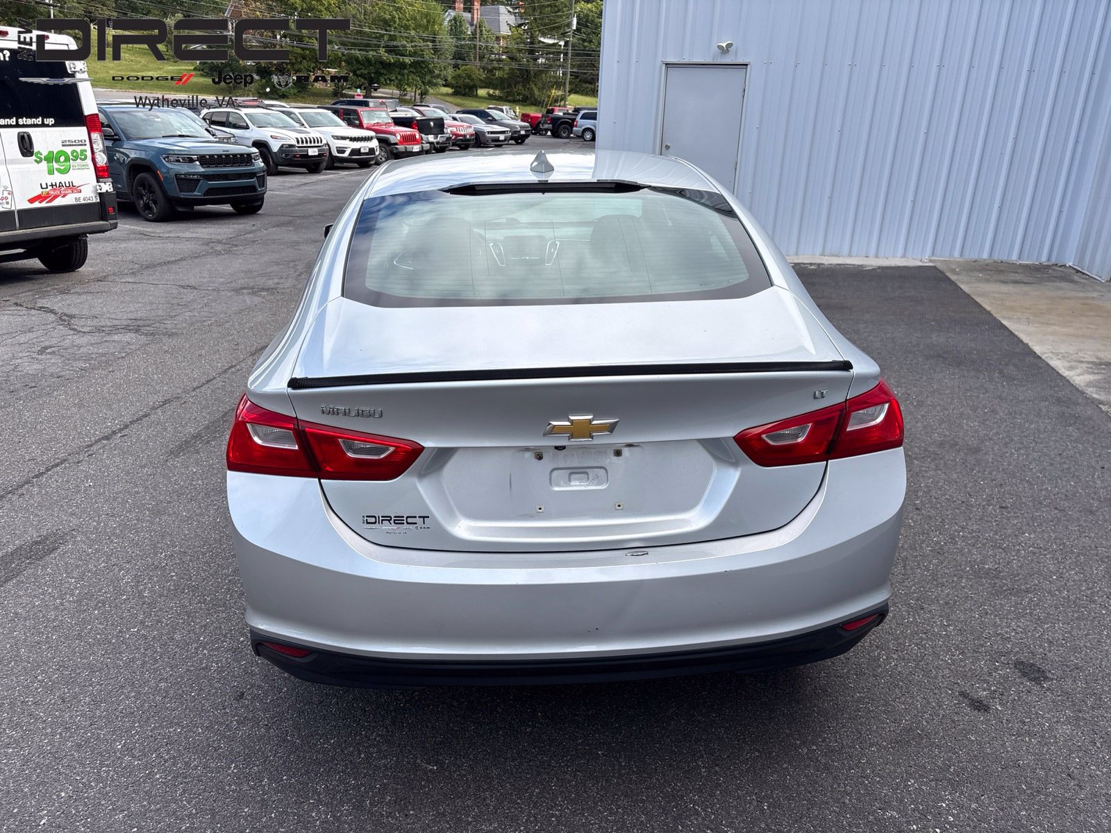 Used 2018 Chevrolet Malibu LT FWD image 5