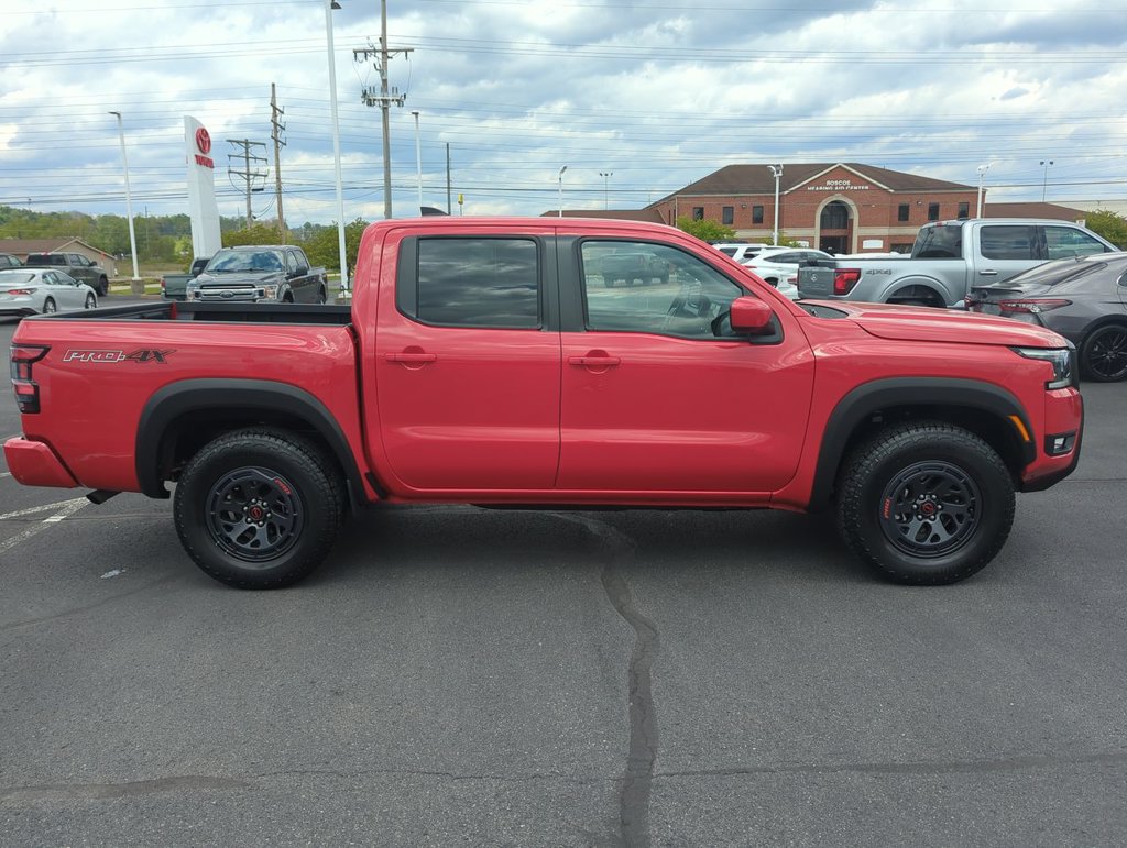 Used 2026 Nissan Frontier PRO-4X AWD/4WD image 9