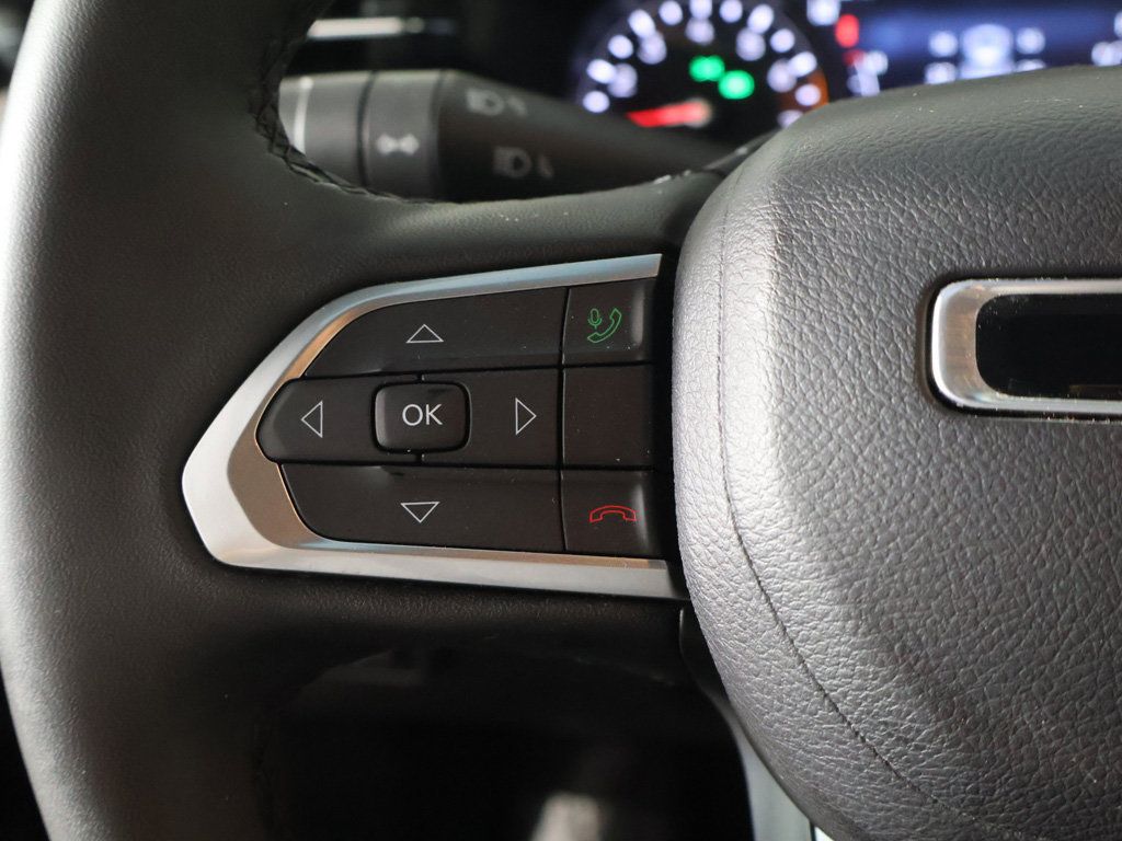 Used 2024 Jeep Compass Limited AWD/4WD image 38