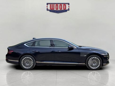 Used 2024 Genesis G80 AWD/4WD image 2