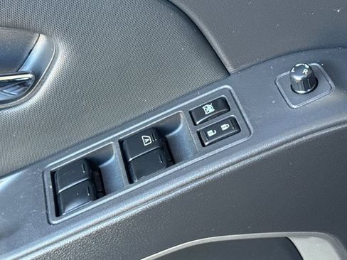 Certified 2022 Nissan Frontier SV RWD image 12