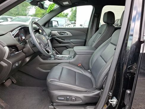 Certified 2023 Chevrolet Traverse LT w/ LT Premium Package AWD/4WD image 15