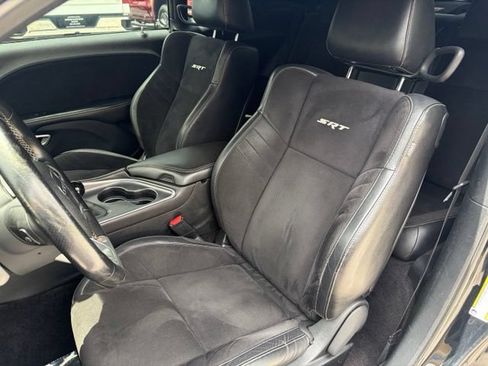 Used 2018 Dodge Challenger SRT w/ Technology Group RWD image 17