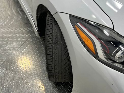 Used 2018 Hyundai Elantra Sport w/ Sport Premium Package 03 image 36