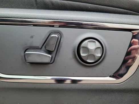 New 2026 RAM 1500 Limited image 24