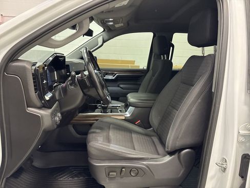 Used 2023 Chevrolet Silverado 1500 LT Trail Boss w/ Protection Package AWD/4WD image 14