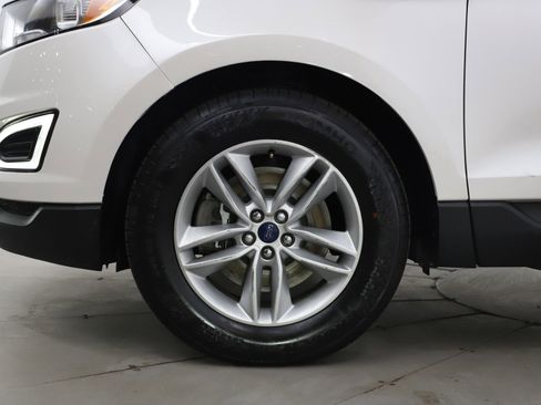 Used 2016 Ford Edge SEL w/ Equipment Group 201A AWD/4WD image 30