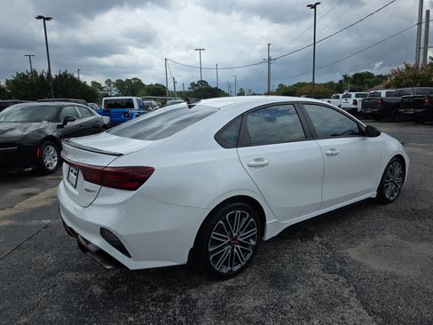 Used 2023 Kia Forte GT FWD image 9