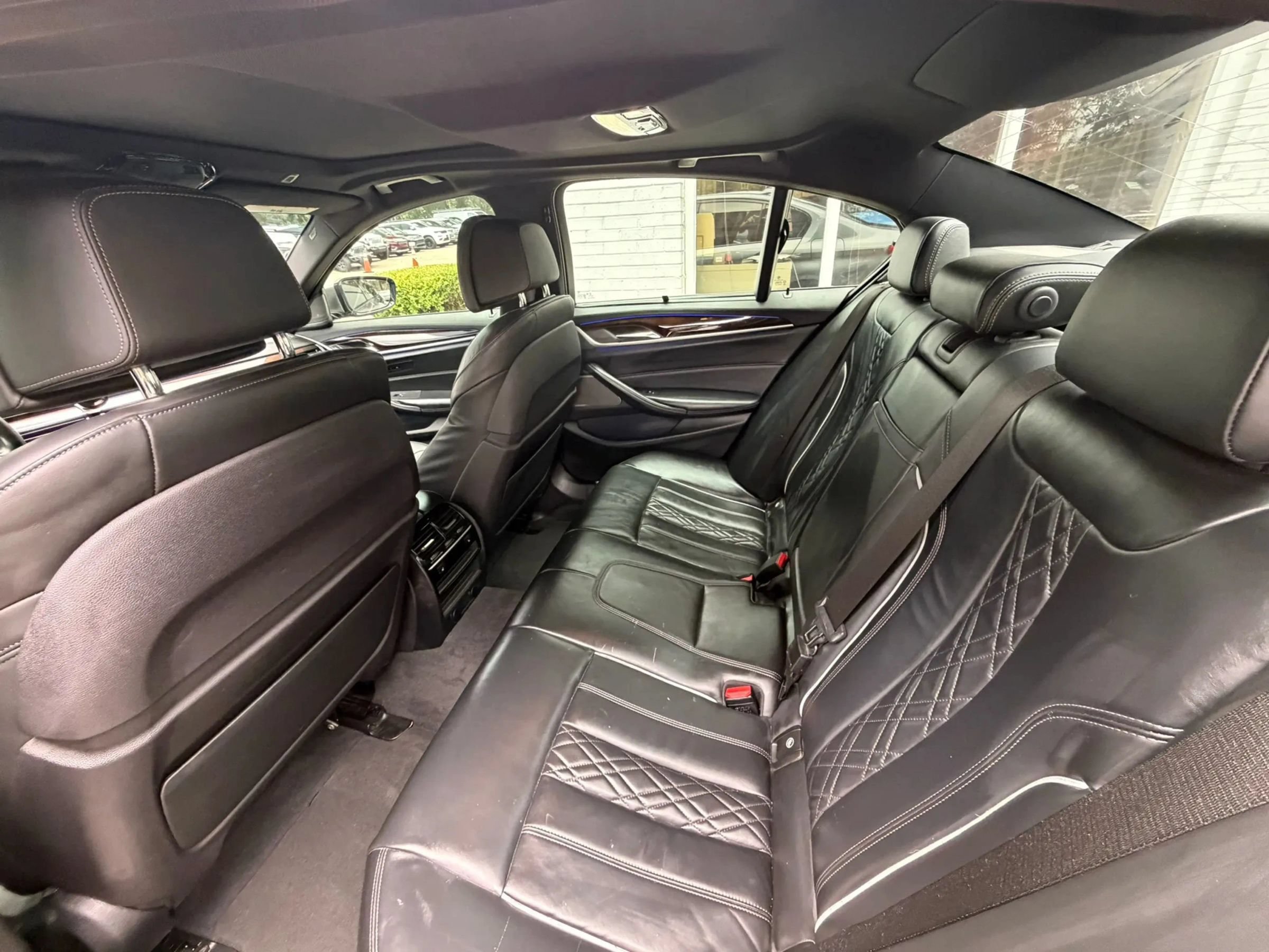 Used 2018 BMW M550i xDrive AWD/4WD image 21