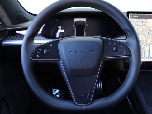 Used 2022 Tesla Model S Plaid AWD/4WD image 39