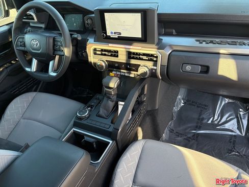 New 2026 Toyota Tacoma SR5 AWD/4WD image 15
