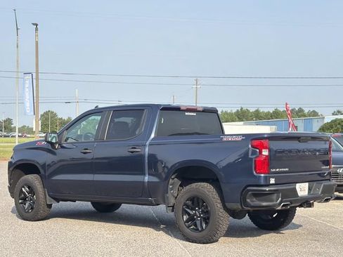 Used 2021 Chevrolet Silverado 1500 Custom Trail Boss AWD/4WD image 8