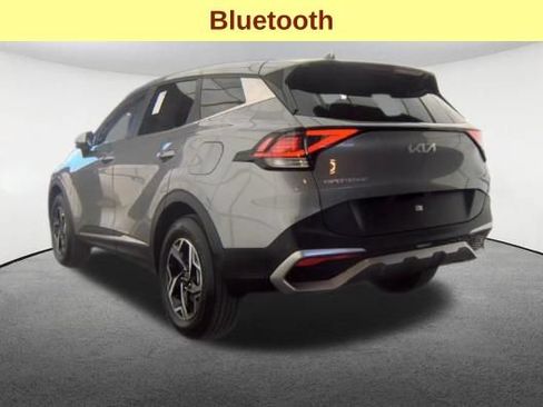 Used 2025 Kia Sportage LX AWD/4WD image 8