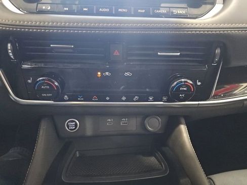 Certified 2023 Nissan Rogue SL w/ SL Premium Package image 14