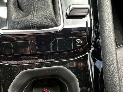 New 2025 Jeep Compass Limited image 26