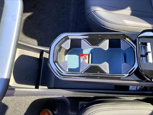 New 2026 Volvo EX30 Ultra w/ Climate Package image 10