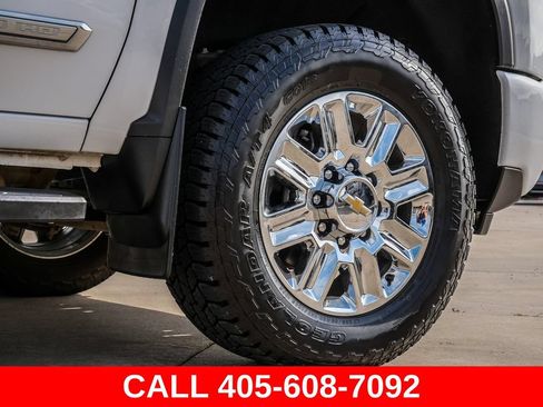 Used 2024 Chevrolet Silverado 2500 High Country w/ High Country Premium Package AWD/4WD image 73