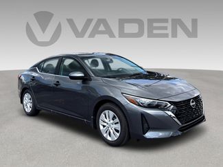 Used 2025 Nissan Sentra S image 1