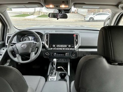New 2026 Nissan Frontier SV image 6