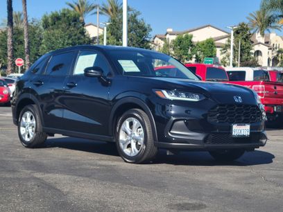 Used 2025 Honda HR-V LX