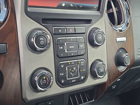 Used 2015 Ford F350 Lariat w/ Chrome Package AWD/4WD image 20