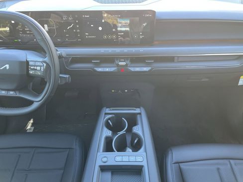 New 2026 Kia EV9 Land w/ Nightfall Edition Package image 13