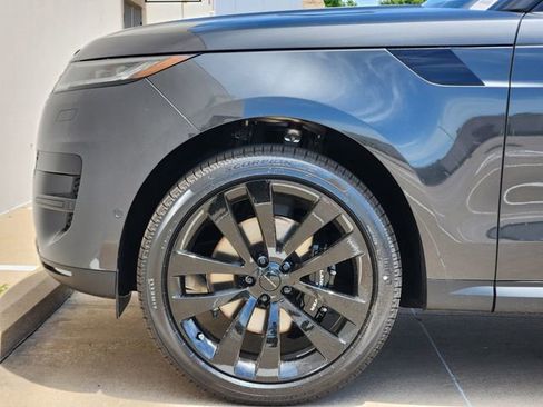 New 2026 Land Rover Range Rover Sport SE AWD/4WD image 6