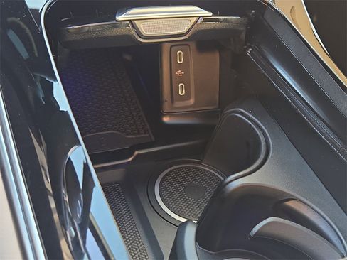 New 2026 Mercedes-Benz GLC 300 image 21