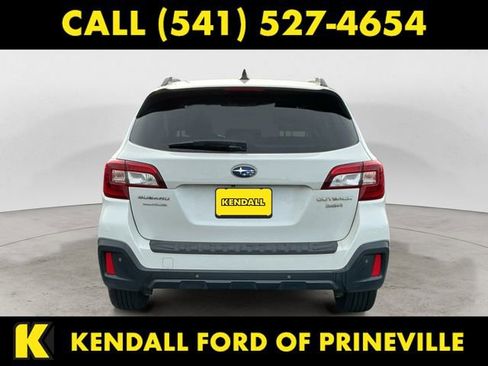 Used 2019 Subaru Outback 3.6R Touring image 4