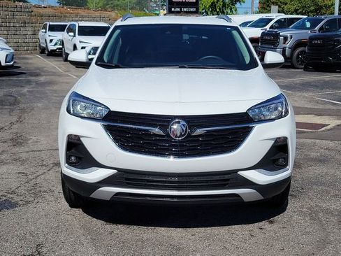 Used 2023 Buick Encore GX Select w/ Safety Package II FWD image 2