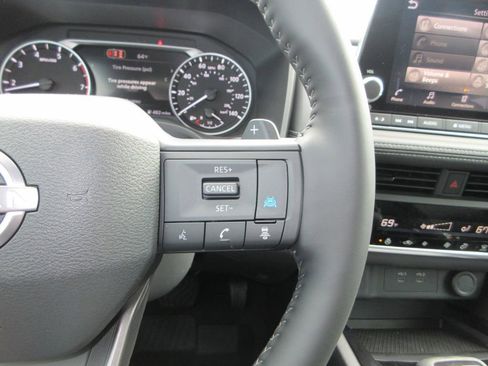 New 2026 Nissan Rogue SV w/ Cold Weather Package FWD image 19
