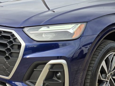 Certified 2023 Audi Q5 2.0T Premium w/ Convenience Package image 9