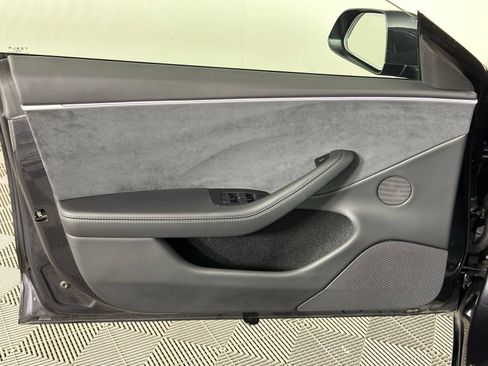 Used 2024 Tesla Model 3 Standard Range RWD image 38