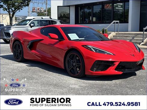 Used 2022 Chevrolet Corvette Stingray Coupe w/ 1LT RWD image 1