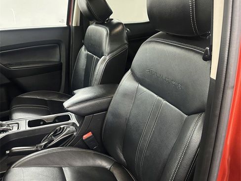 Used 2019 Ford Ranger Lariat w/ Equipment Group 501A Mid image 12