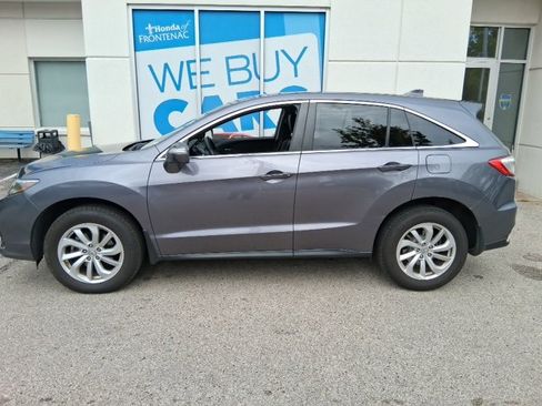 Used 2017 Acura RDX AWD image 2