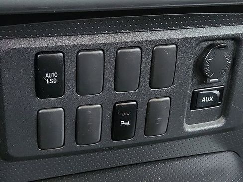 Used 2007 Toyota FJ Cruiser 2WD image 18