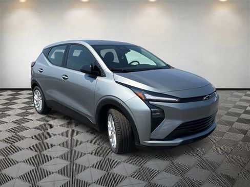 New 2027 Chevrolet Bolt LT w/ Comfort Package FWD image 3