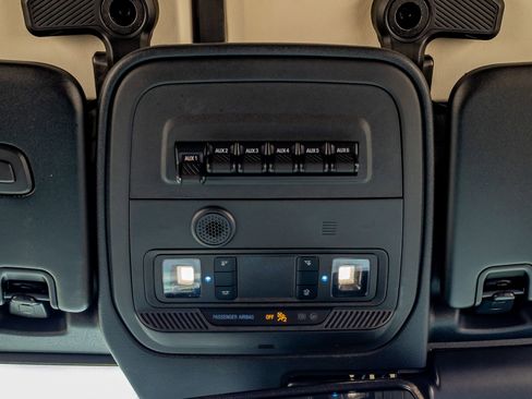 Used 2025 Ford Bronco Raptor image 29