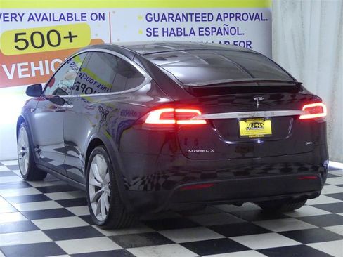 Used 2016 Tesla Model X 90D image 7