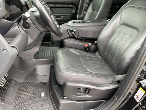 Used 2022 Land Rover Defender 110 X image 18