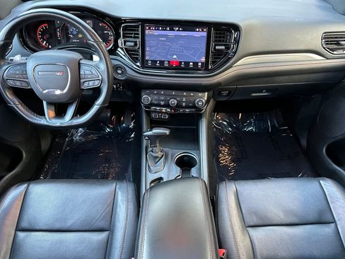 Used 2024 Dodge Durango GT image 3