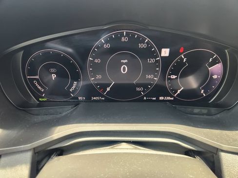 Used 2025 MAZDA CX-70 Plug-In Hybrid w/ Premium Plus AWD/4WD image 15