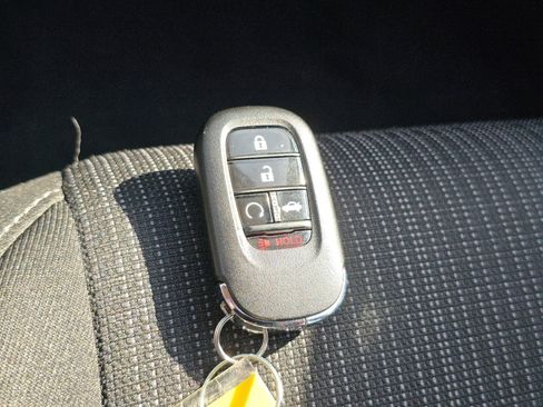 Used 2024 Honda Civic EX image 35