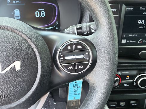 Certified 2025 Kia Soul LX FWD image 29