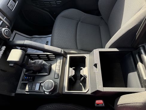 Used 2025 Toyota 4Runner 4WD image 21