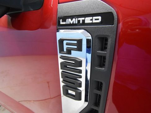 Used 2024 Ford F250 Limited AWD/4WD image 42