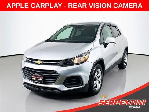 Used 2017 Chevrolet Trax LS image 1